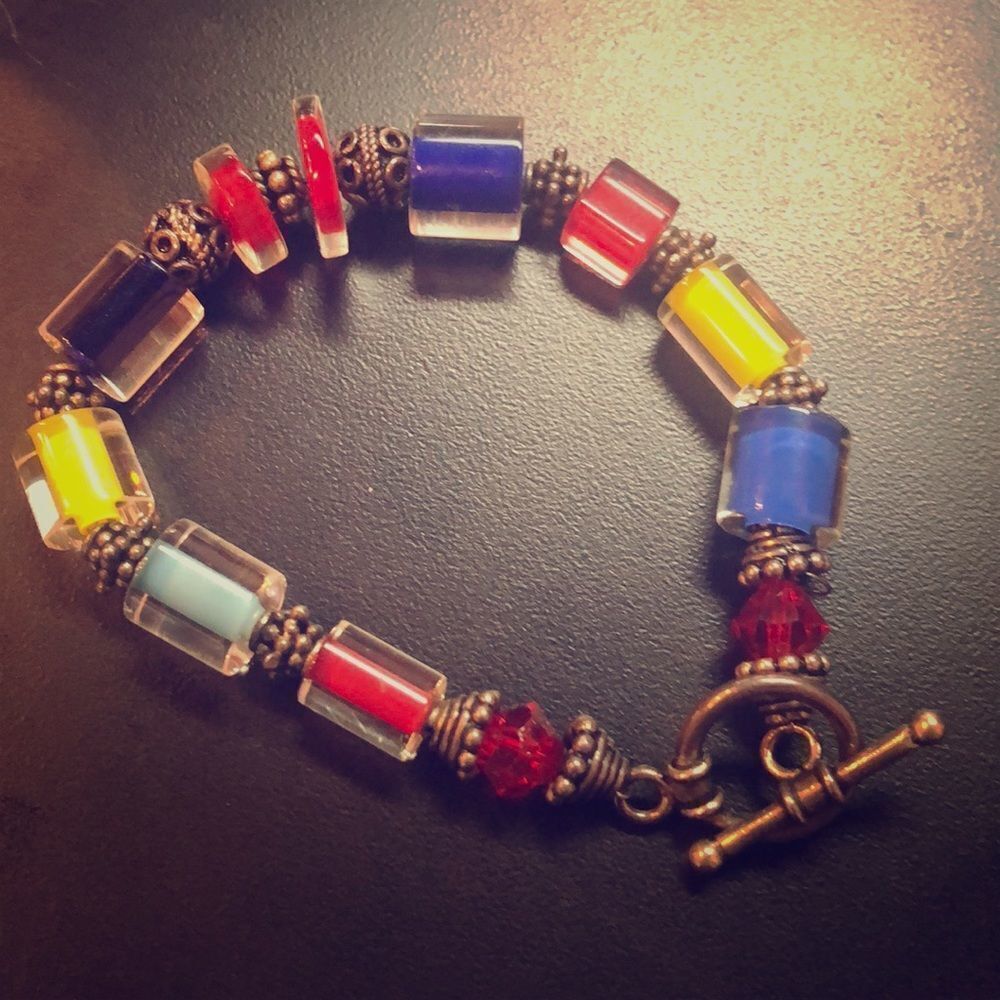 “BOGO” Glass toggle bracelet